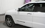 2020 Grand Cherokee Thumbnail 30
