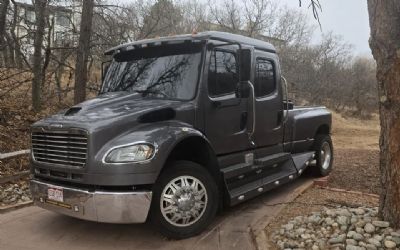 Photo of a 2007 Freightliner M2 106 for sale