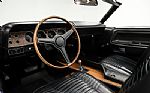 1970 Challenger R/T Thumbnail 2