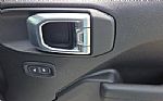 2022 Wrangler Thumbnail 14