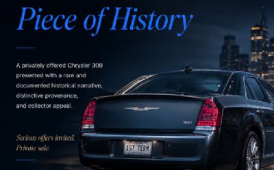 Photo of a 2005 Chrysler 300C (formerly Owned By President Barack Obama) for sale