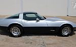 1981 Corvette Thumbnail 4
