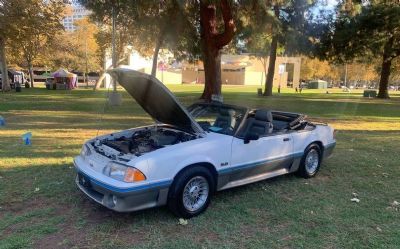 1988 Ford Mustang GT 