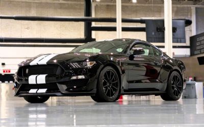 Photo of a 2015 Ford Mustang Shelby GT350 for sale