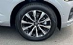 2023 XC60 Thumbnail 6
