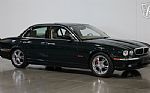 2004 XJ8 Thumbnail 22