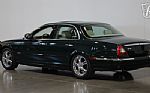 2004 XJ8 Thumbnail 26