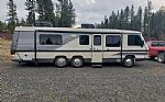 1991 29ft Class A Motorhome Thumbnail 1