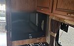 1991 29ft Class A Motorhome Thumbnail 14