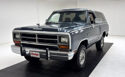 Photo of a 1989 Dodge Ramcharger 150 LE 4X4 for sale