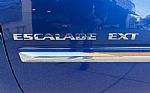 2013 Escalade EXT Thumbnail 23