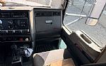 2013 T660 Thumbnail 11