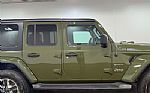 2023 Wrangler Thumbnail 32