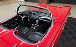 1962 Corvette Convertible Thumbnail 18