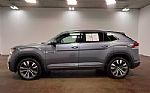 2023 Atlas Cross Sport Thumbnail 6