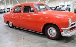 1950 Deluxe Sedan Thumbnail 2