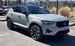 2026 XC40 Thumbnail 1