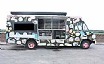 2018 P1000 Commercial Food Truck Thumbnail 1