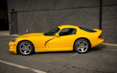 Photo of a 2001 Dodge Viper GTS for sale
