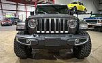 2019 Wrangler Unlimited Sahara Thumbnail 26