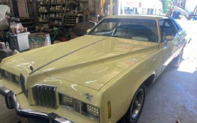 Photo of a 1977 Pontiac Grand Prix 2 Dr for sale
