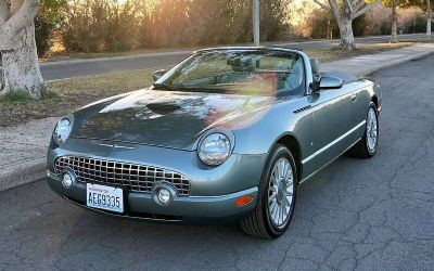 Photo of a 2004 Ford Thunderbird for sale