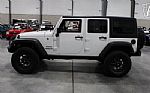 2016 Wrangler Thumbnail 13
