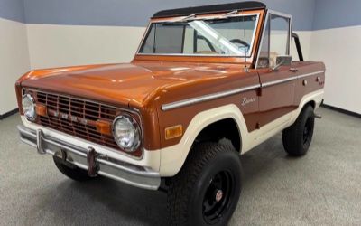 Photo of a 1974 Ford Bronco SUV for sale