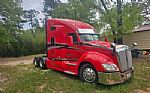 2020 T680 Sleeper Truck Thumbnail 3