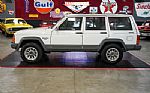 1990 Cherokee Laredo 4x4 Thumbnail 3