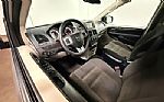 2016 Grand Caravan Thumbnail 2
