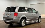 2016 Grand Caravan Thumbnail 30