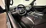 2023 Wagoneer L Thumbnail 2