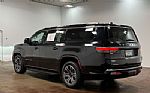 2023 Wagoneer L Thumbnail 5