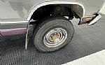1989 W250 LE 4x4 Flatbed Pickup Thumbnail 24