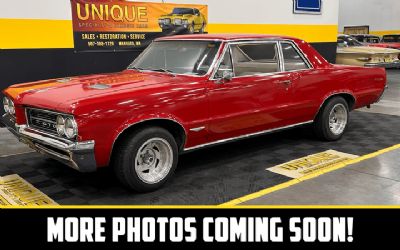 Photo of a 1964 Pontiac Tempest for sale