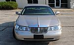 2002 Town Car Executive Thumbnail 2