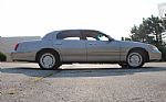 2002 Town Car Executive Thumbnail 33