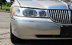 2002 Town Car Executive Thumbnail 39