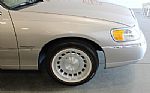 2002 Town Car Executive Thumbnail 64
