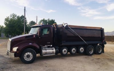 Photo of a 2016 Kenworth T880 Five Axle Dump Truck for sale