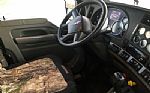 2016 T880 Thumbnail 5