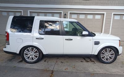 Photo of a 2011 Land Rover LR4 SUV for sale