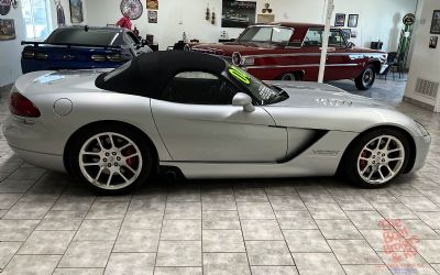 Photo of a 2004 Dodge Viper SRT-10 for sale