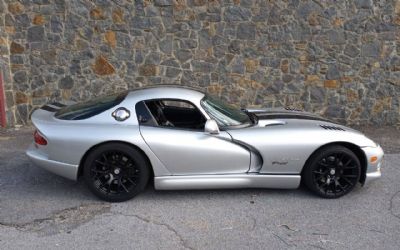 Photo of a 1998 Dodge Viper GTS 2DR Coupe for sale