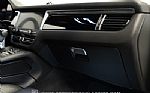 2019 Macan AWD Thumbnail 62