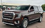 2023 Yukon XL Thumbnail 4