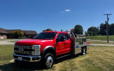 Photo of a 2023 Ford F-450 4X4 Flatbed Truck for sale