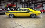 1970 Challenger R/T Thumbnail 4
