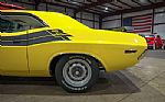 1970 Challenger R/T Thumbnail 5